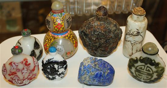 8 various snuff bottles